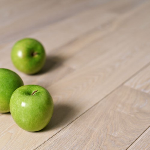 Массивная доска Amber Wood Янтарная Ясень ваниль