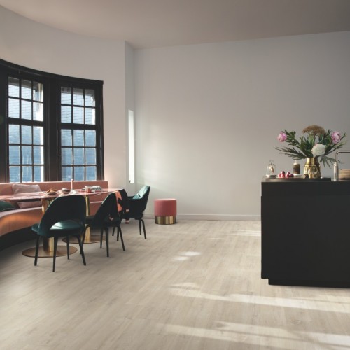 Кварцвиниловая плитка Quick Step клеевая Balance Glue Plus Дуб бархатный бежевый BAGP40158 1256×194×2,5 Кварцвиниловая плитка Quick Step клеевая Balance Glue Plus Дуб бархатный бежевый BAGP40158 1256×194×2,5