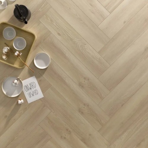 Ламинат Homflor Herringbone 8 BR Galaxy 706 венгерская елка 644×143×8