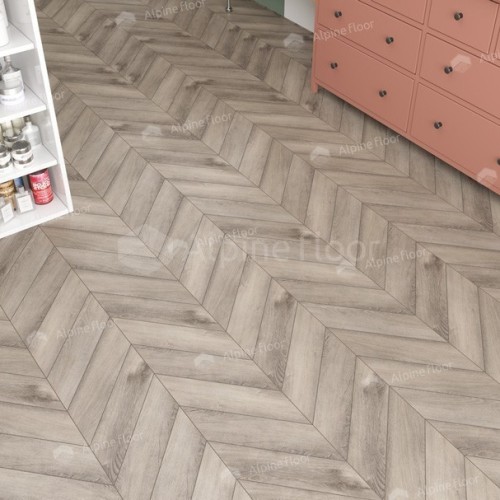 Кварцвиниловая плитка Alpine Floor клеевая Chevron Alpine LVT Дуб Исида Chevron ECO 20-8 французская елка 555×127×2,5 фото в интерьере