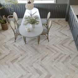 Кварцвиниловый SPC ламинат Cronafloor Herringbone Дуб Страсбург H005 венгерская елка 640×128×4,5