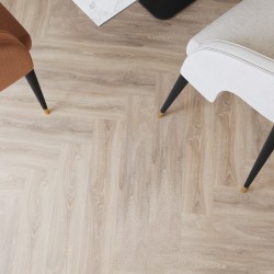 Кварцвиниловый SPC ламинат Vinilam Parquet Herringbone Паркет Монпелье IS11355 венгерская елка 720×120×6,5