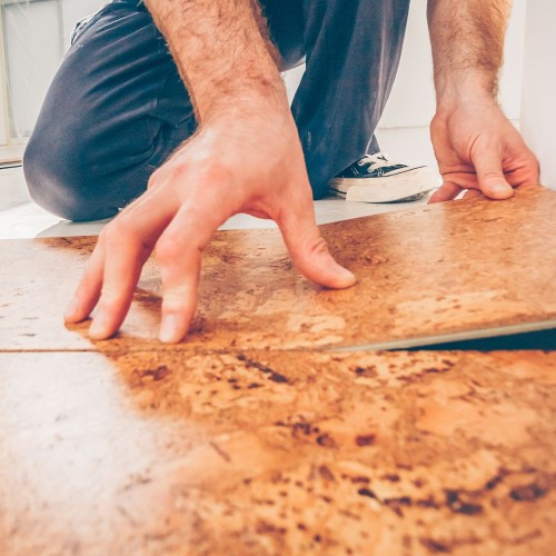 Укладка пробковых полов на клей