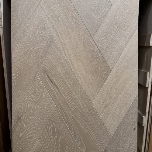 Инженерная доска HM Flooring Дуб Sugar Прайм итальянская елка 500×148×14