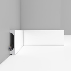 Плинтус под покраску Decomaster Дюропрофиль D235 2000×80×17