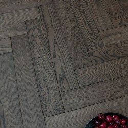 Паркетная доска Karelia Herringbone Дуб Brandy HB 1019ABHB8BRAN111 Natur венгерская елка 600×100×14