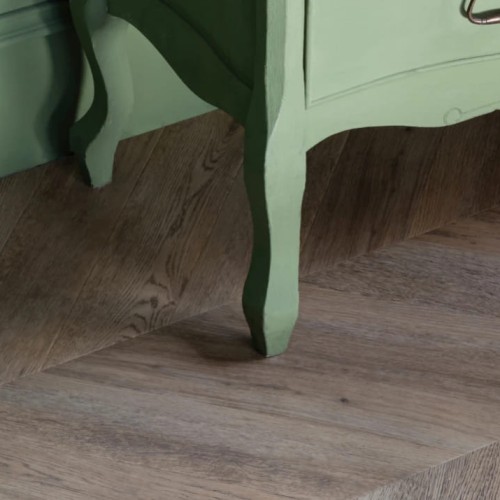 Кварцвиниловая плитка Vinilam клеевая Parquet Chevron Glue Шеврон Шампань RI153616CL4 французская елка 690×115×2,5