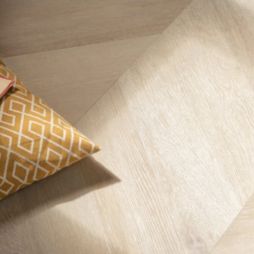 Кварцвиниловая плитка Vinilam клеевая Parquet Chevron Glue Шеврон Сезар RI4445118CL4 французская елка 690×115×2,5