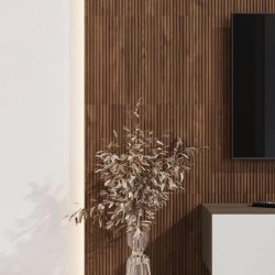 МДФ стеновая панель Ликорн Полосы Орех темный 500×500×8