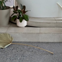 Кварцвиниловый SPC ламинат Vinilam Ceramo Stone Терраццо 71613 940×470×8