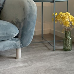 Кварцвиниловый SPC ламинат Vinilam Ceramo Stone Цемент Светлый 71614 940×470×8