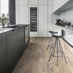 Паркетная доска Kahrs Песочная Дуб Амальфи Amalfi 153N66EKW2KW240 Lively 2423×200×15