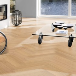 Паркетная доска Kahrs Life Authentic Herringbone Oak Chamomille Left LTCLRW5001L-121 Calm венгерская елка 593×121×10