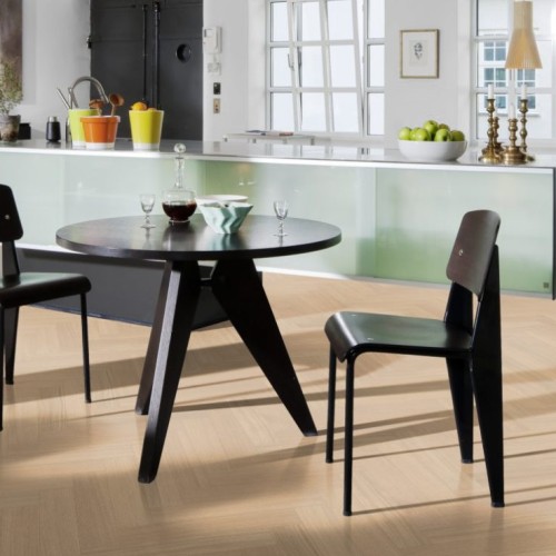 Паркетная доска Kahrs Life Authentic Herringbone Oak Ginseng Right LTCLRW5002R-121 Calm венгерская елка 593×121×10