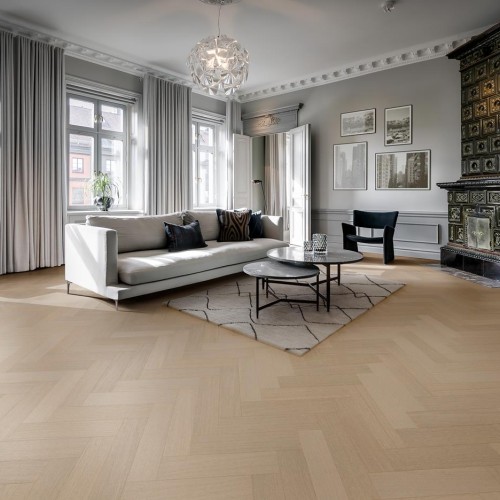 Паркетная доска Kahrs Life Authentic Herringbone Oak Mint Right LTCLRW5003R-121 Calm венгерская елка 593×121×10