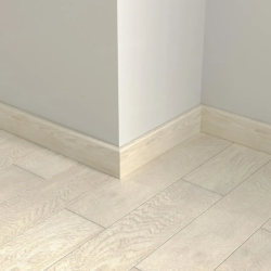 Плинтус Alpine Floor Parquet Light Дуб Адара SK 13-14 2200×80×12,5