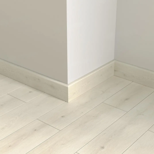 Плинтус Alpine Floor Parquet Light Гиперион SK 11-25 2200×80×12,5