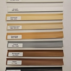 Уплотнитель для плинтуса МДФ TeckWood Янтарный RAL 8003, 9 м