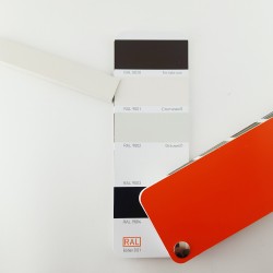 Микроплинтус алюминиевый Modern Decor RAL 9001 Кремово-белый 28-35-47 2500×6×11