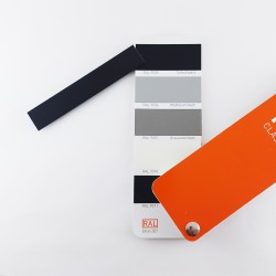 Микроплинтус алюминиевый Modern Decor RAL 9005 Черный муар 46-64-79 2500×6×11