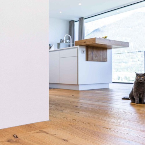 Микроплинтус алюминиевый Decaro M15A Bronze Brush Бронзовый браш 2000×6×15