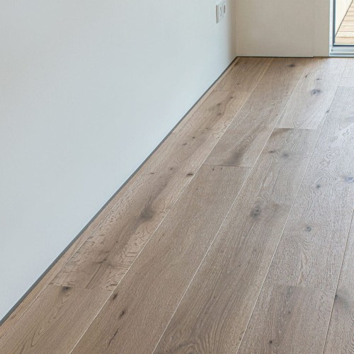 Микроплинтус алюминиевый Decaro M15A Bronze Brush Бронзовый браш 2000×6×15