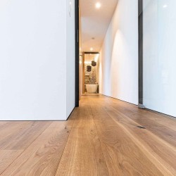 Микроплинтус алюминиевый Decaro M15A Titanium Brush Титановый браш 2000×6×15