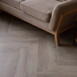 Кварцвиниловая плитка Vinilam клеевая Vinilpol Herringbone Glue Паркет Палладио 9944 венгерская елка 609×152,4×2,5