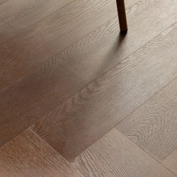 Кварцвиниловая плитка Vinilam клеевая Vinilpol Herringbone Glue Паркет Пикассо 9911 венгерская елка 609×152,4×2,5