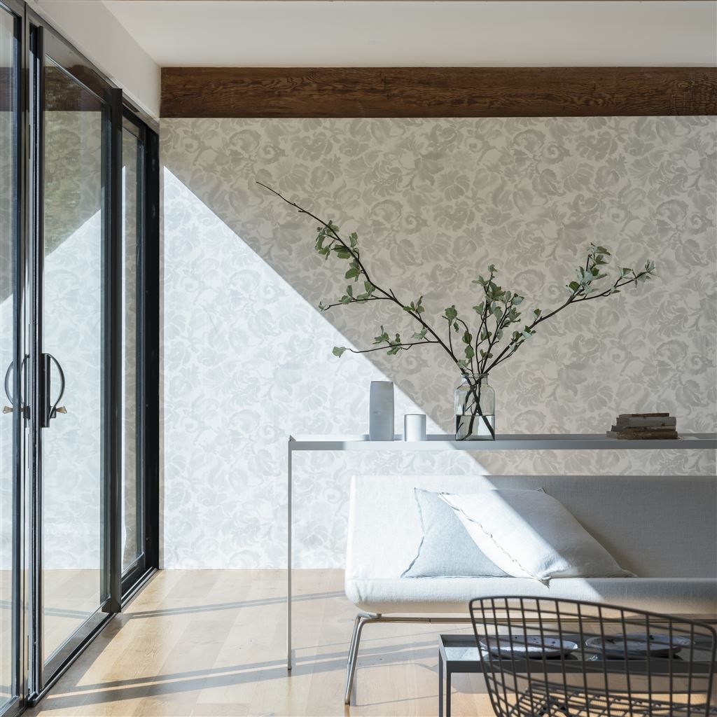 Обои Designers Guild Casablanca Katagami Silver PDG1043/07 фото в интерьере