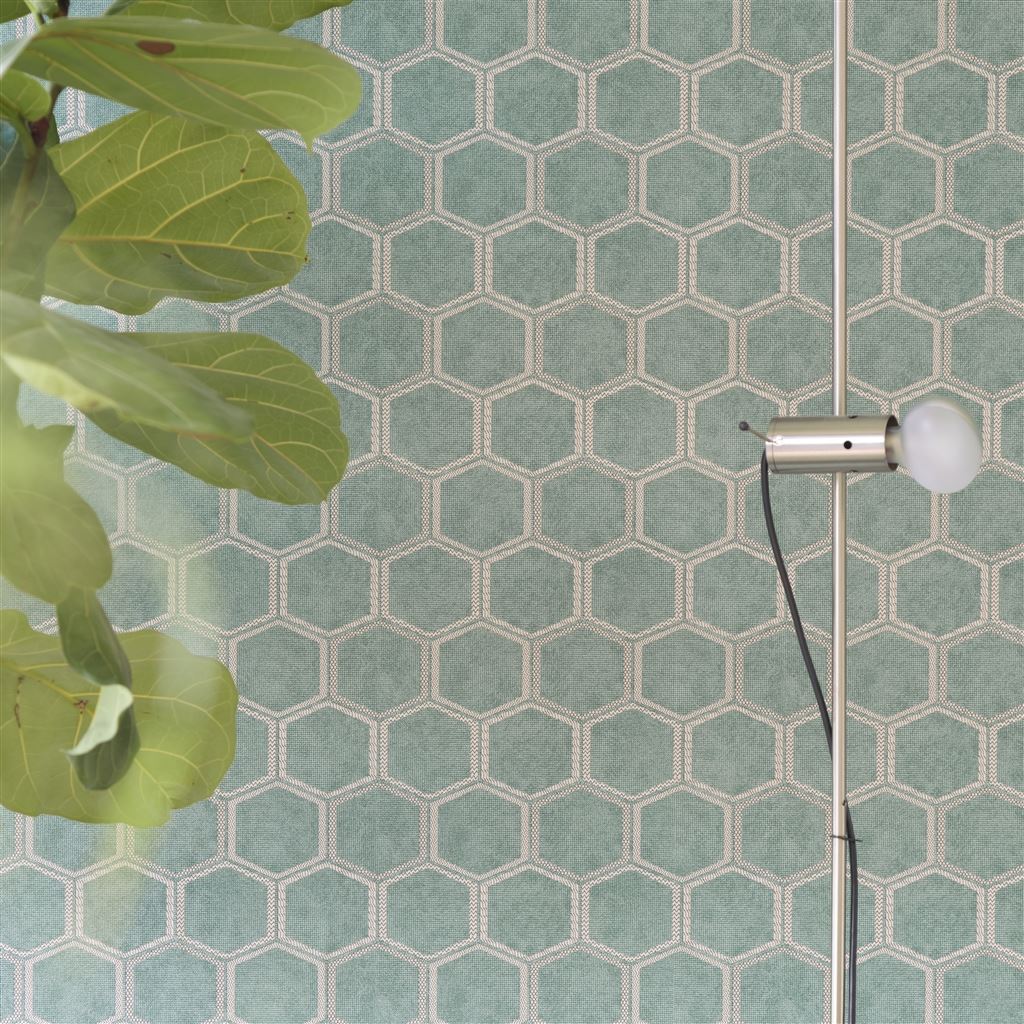 Обои Designers Guild Chinon Manipur Jade PDG1121/05 Обои Designers Guild Chinon Manipur Jade PDG1121/05