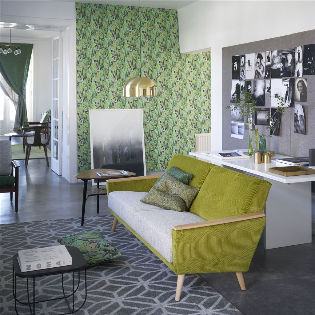 Обои Designers Guild Jardin Des Plantes Delahaye Emerald PDG715/01 фото в интерьере