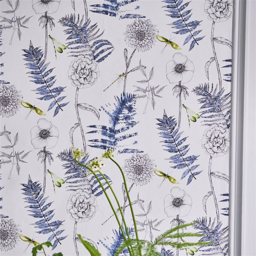 Обои Designers Guild Majolica Acanthus Indigo PDG1022/01 фото в интерьере