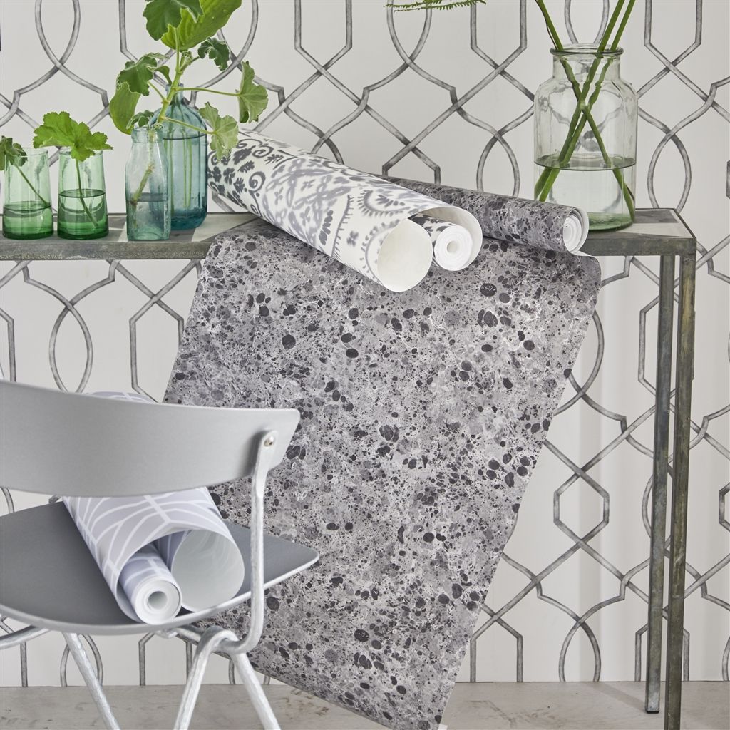 Обои Designers Guild Majolica Lustro Zinc PDG1025/06 фото в интерьере