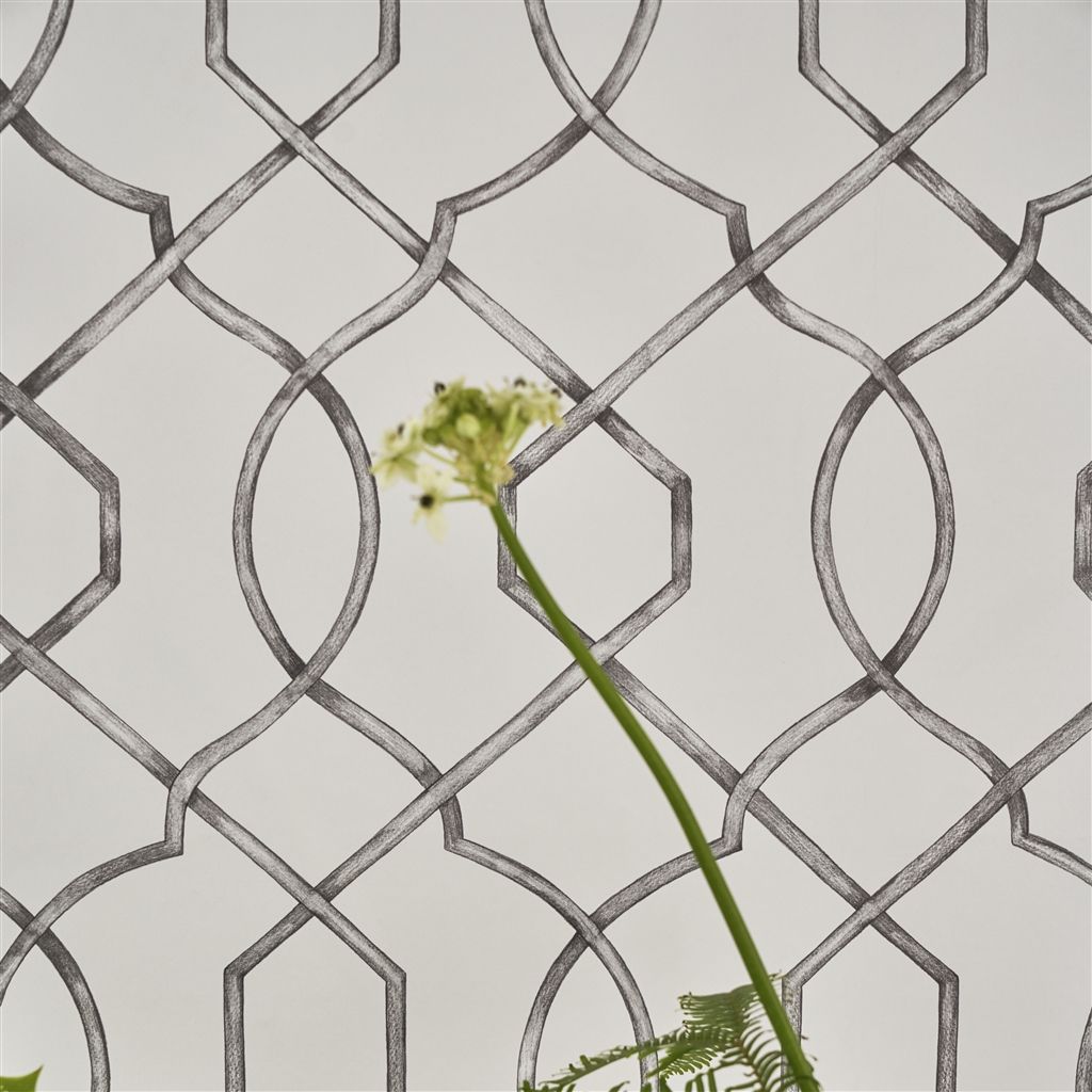 Обои Designers Guild Majolica Rabeschi Ecru PDG1027/03 фото в интерьере