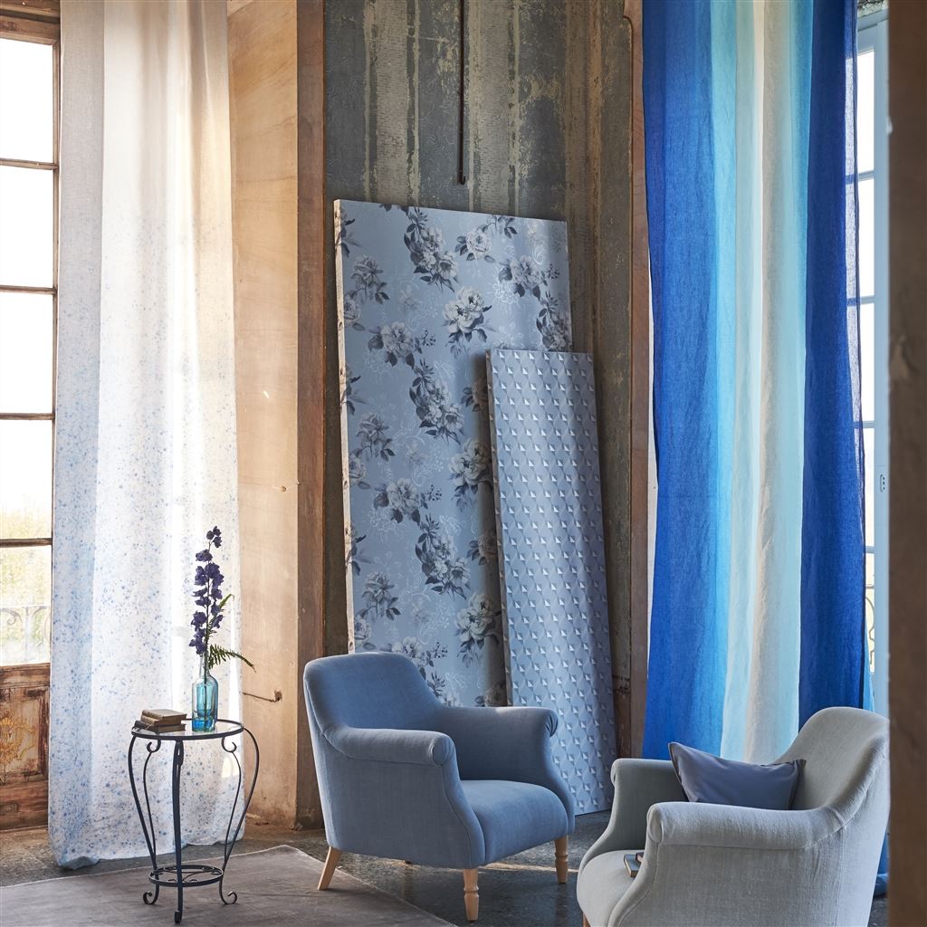 Обои Designers Guild Mandora Dufrene PDG1055/05 фото в интерьере