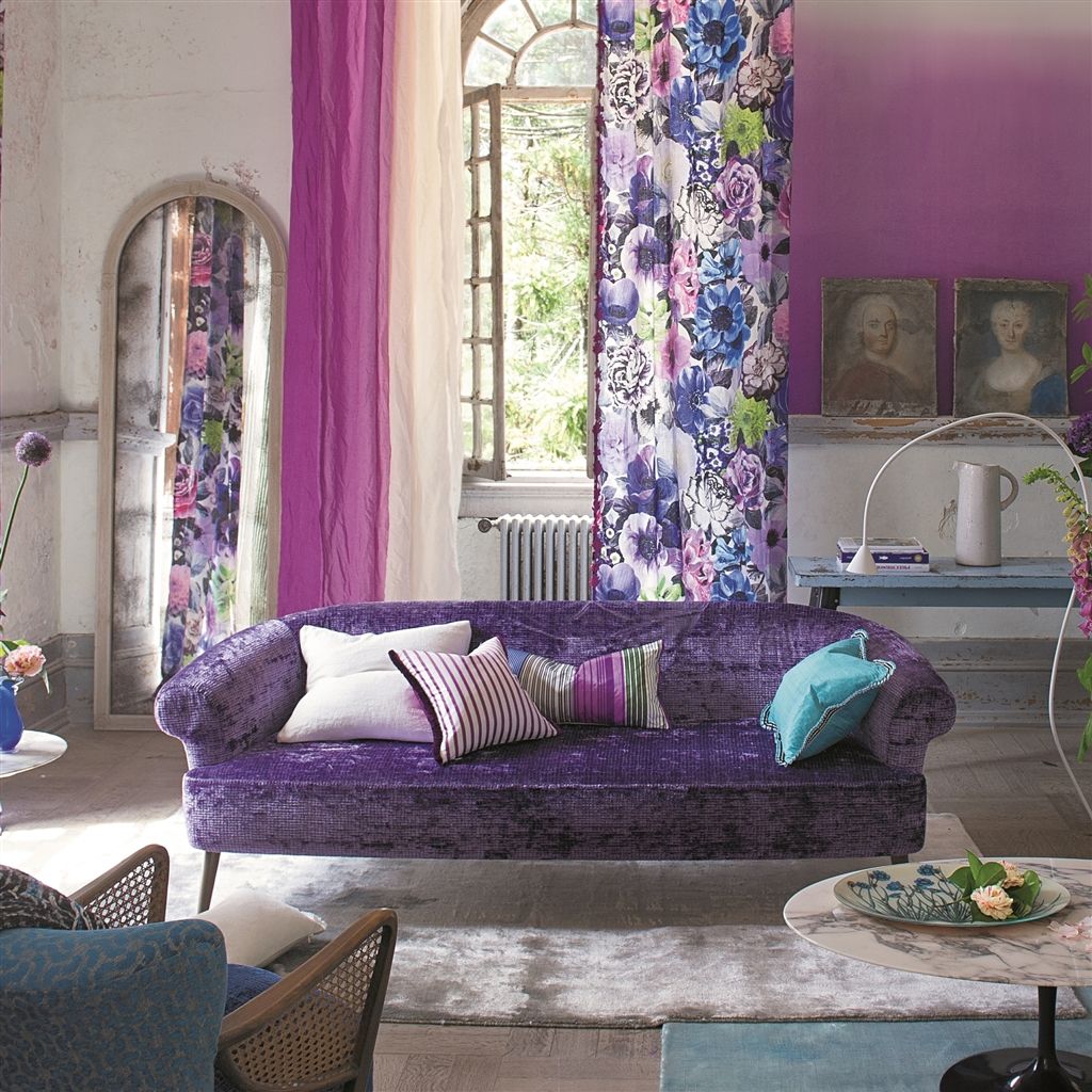Панно Designers Guild Marquisette Saraille-Crocus P600/02 фото в интерьере