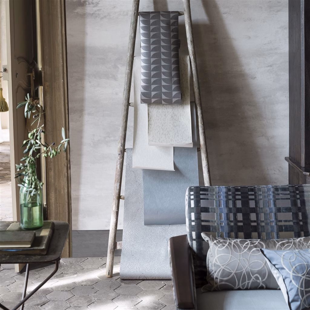 Обои Designers Guild Marquisette Ernani-Dusk P502/59 фото в интерьере