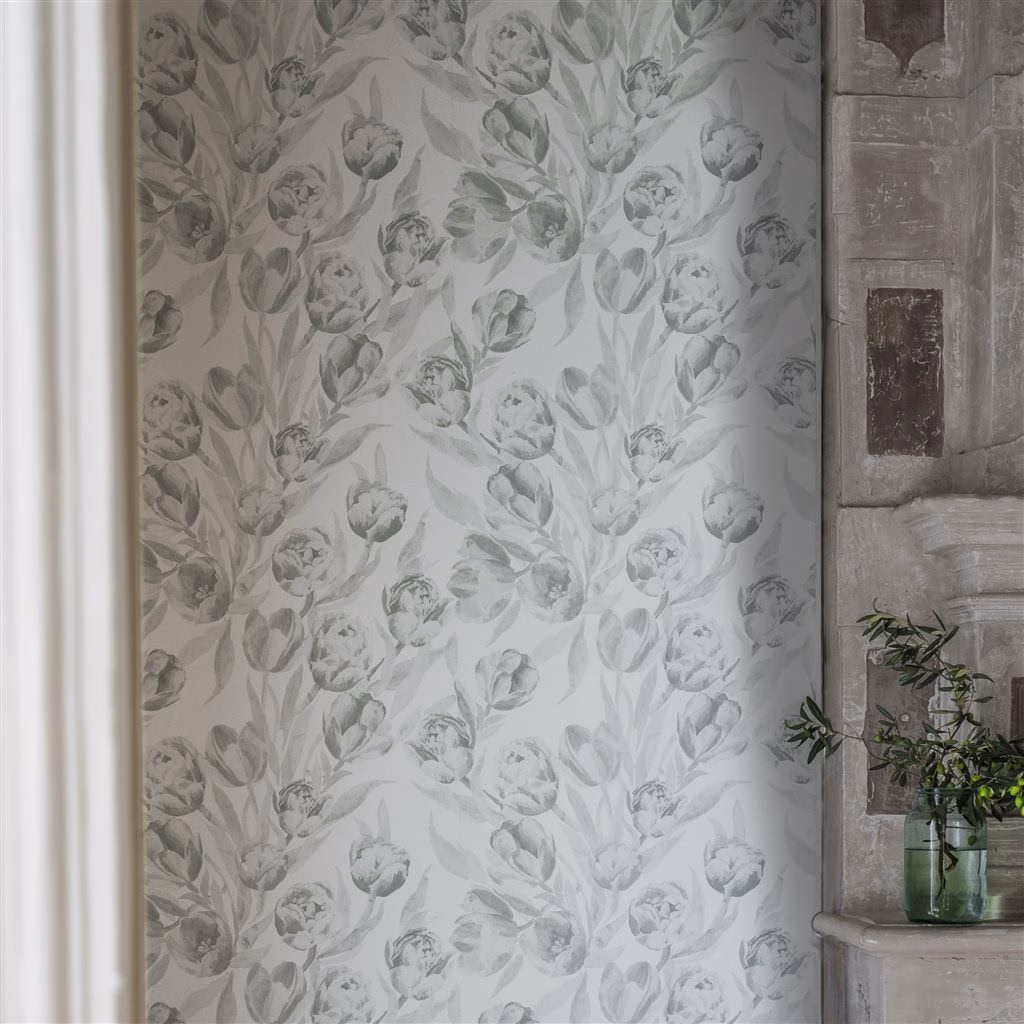 Обои Designers Guild Marquisette Fontainebleau-Silver PDG685/08 фото в интерьере