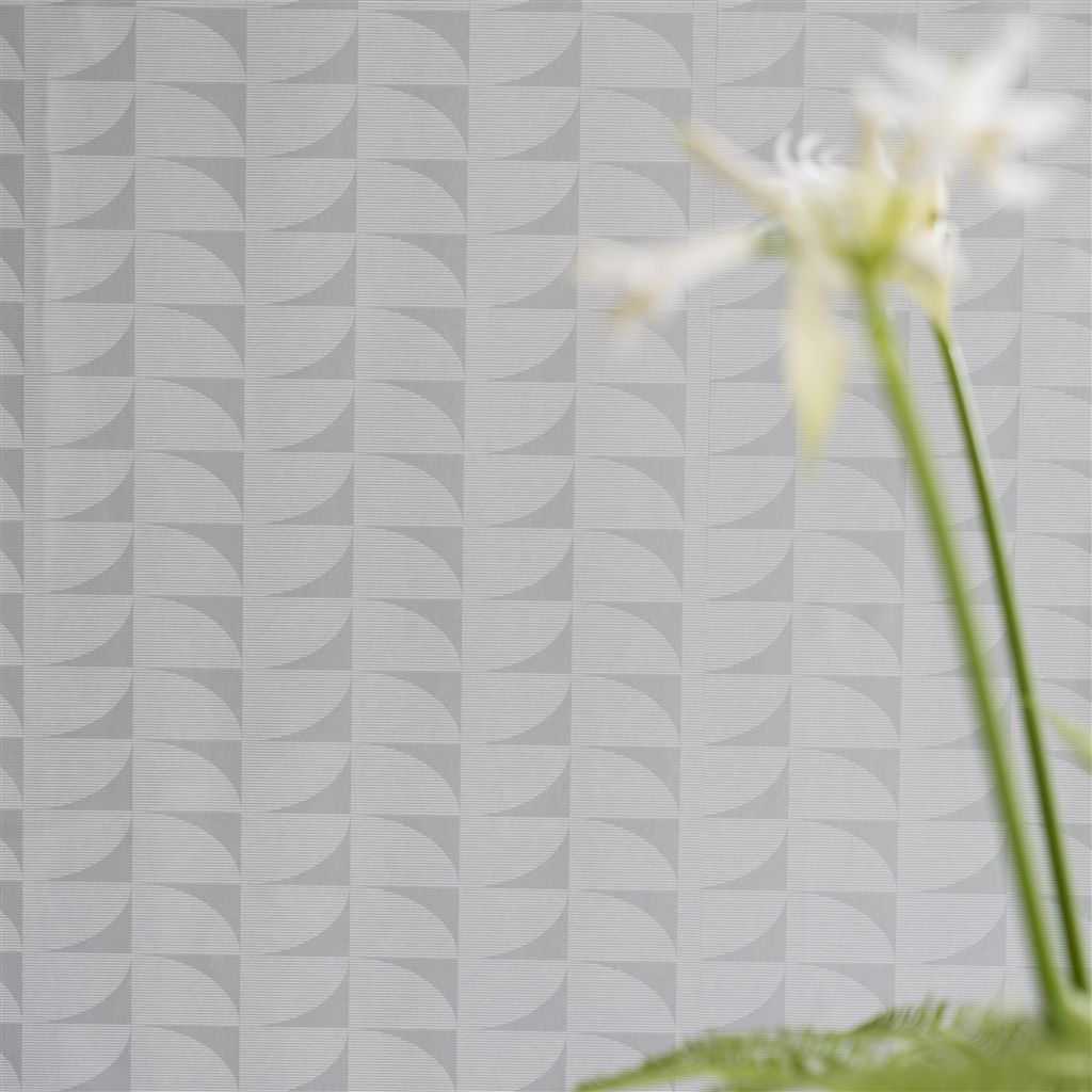 Обои Designers Guild Marquisette Laroche-Delft PDG691/04 фото в интерьере