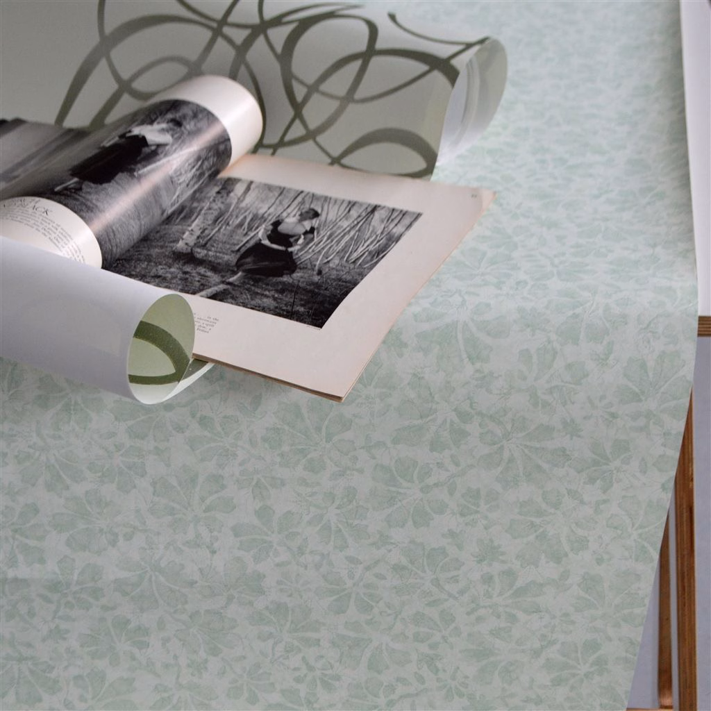 Обои Designers Guild Marquisette Arlay-Duck Egg PDG686/05 фото в интерьере