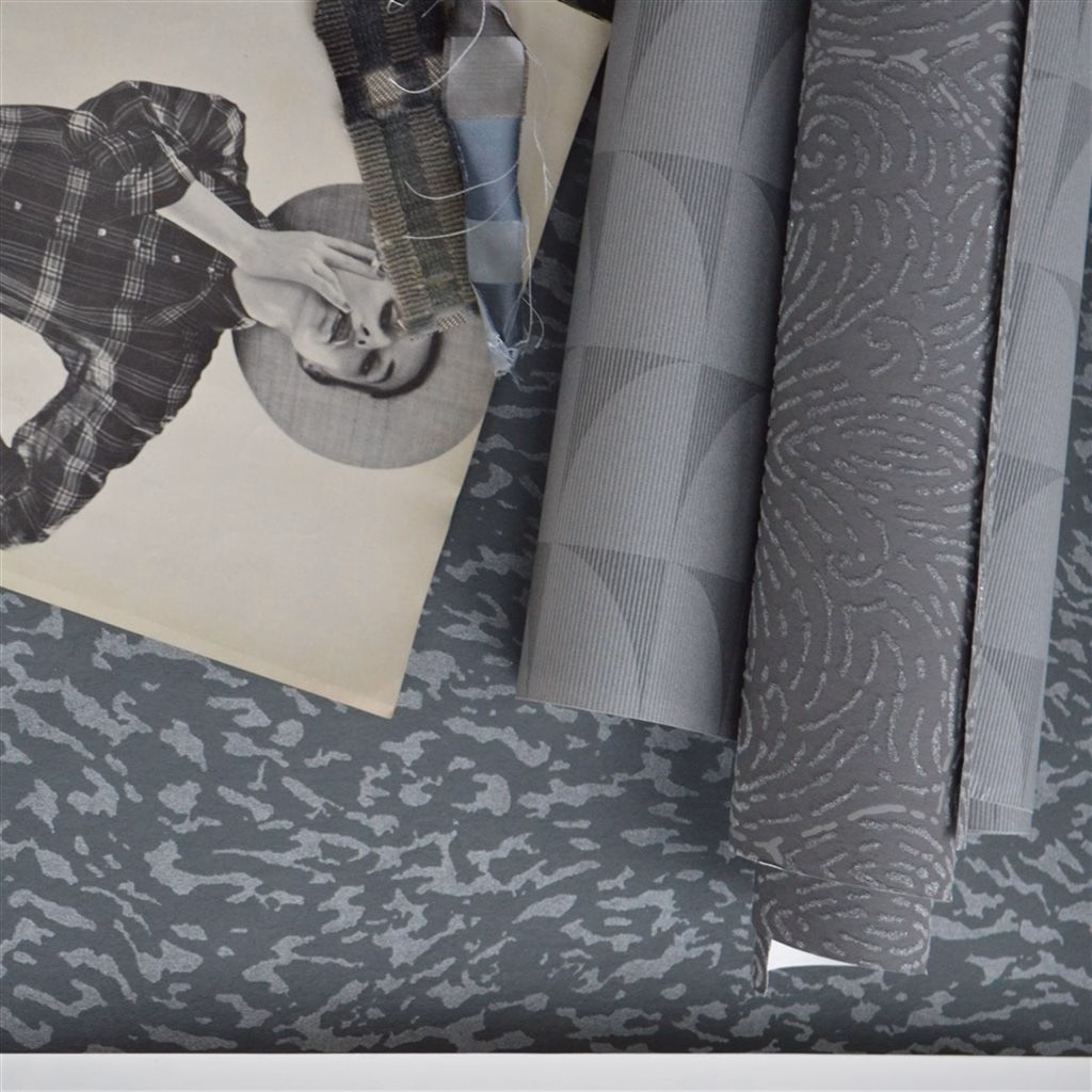 Обои Designers Guild Marquisette Torlonia-Noir PDG693/04 фото в интерьере
