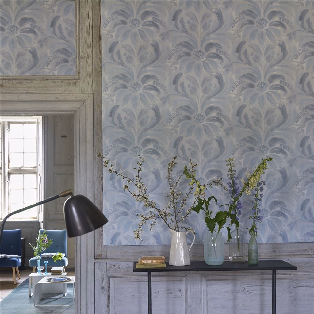 Обои Designers Guild Tulipa Stellata Angelique Damask Indigo PDG1036/05 фото в интерьере