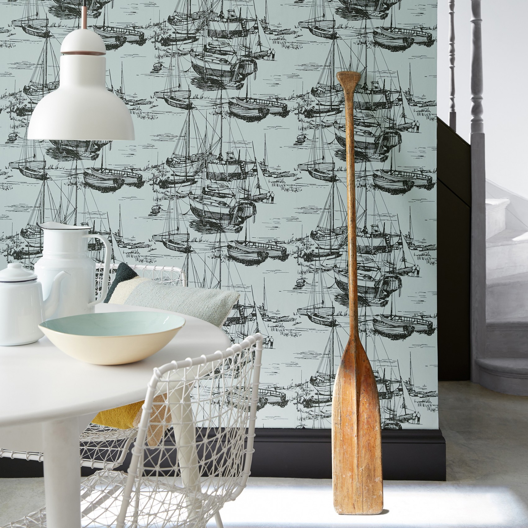 Обои Little Greene 20th Century Papers Zingara - Cerulean Sea 0288ZICERUL фото в интерьере