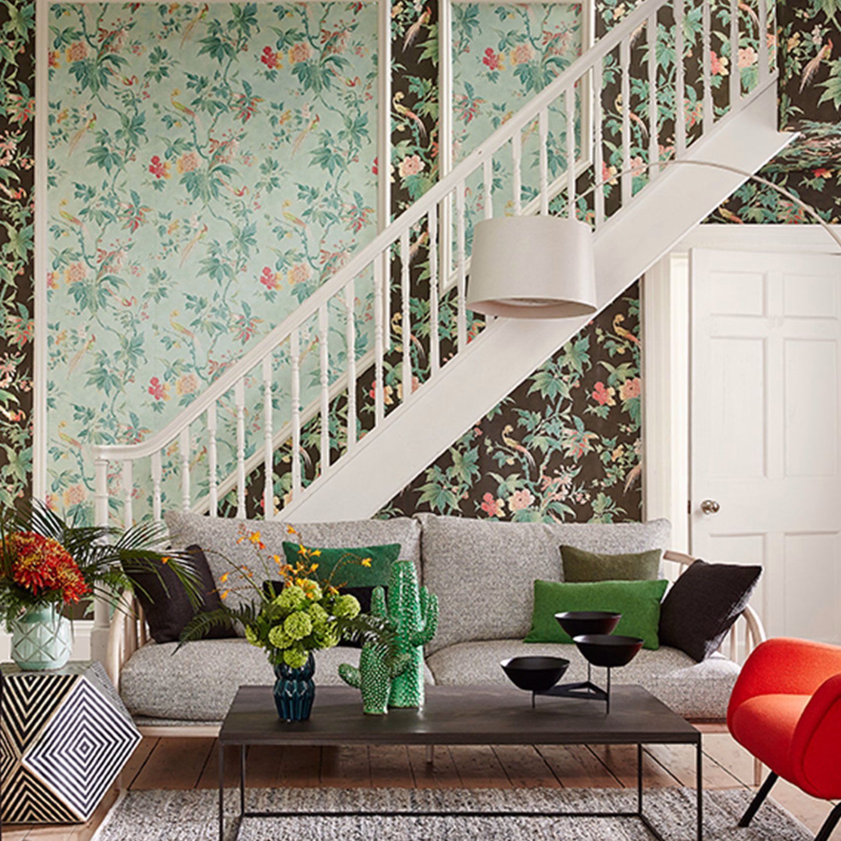 Обои Little Greene Archive Trails Paradise − Aquamarine 0247PAAQUAM фото в интерьере
