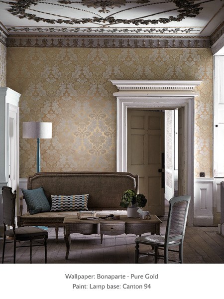 Обои Little Greene Revolution Papers Bonaparte − Pure Gold 0284BPPUREG фото в интерьере