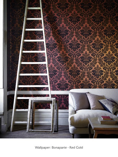 Обои Little Greene Revolution Papers Bonaparte - Red Gold 0284BPREDGO фото в интерьере