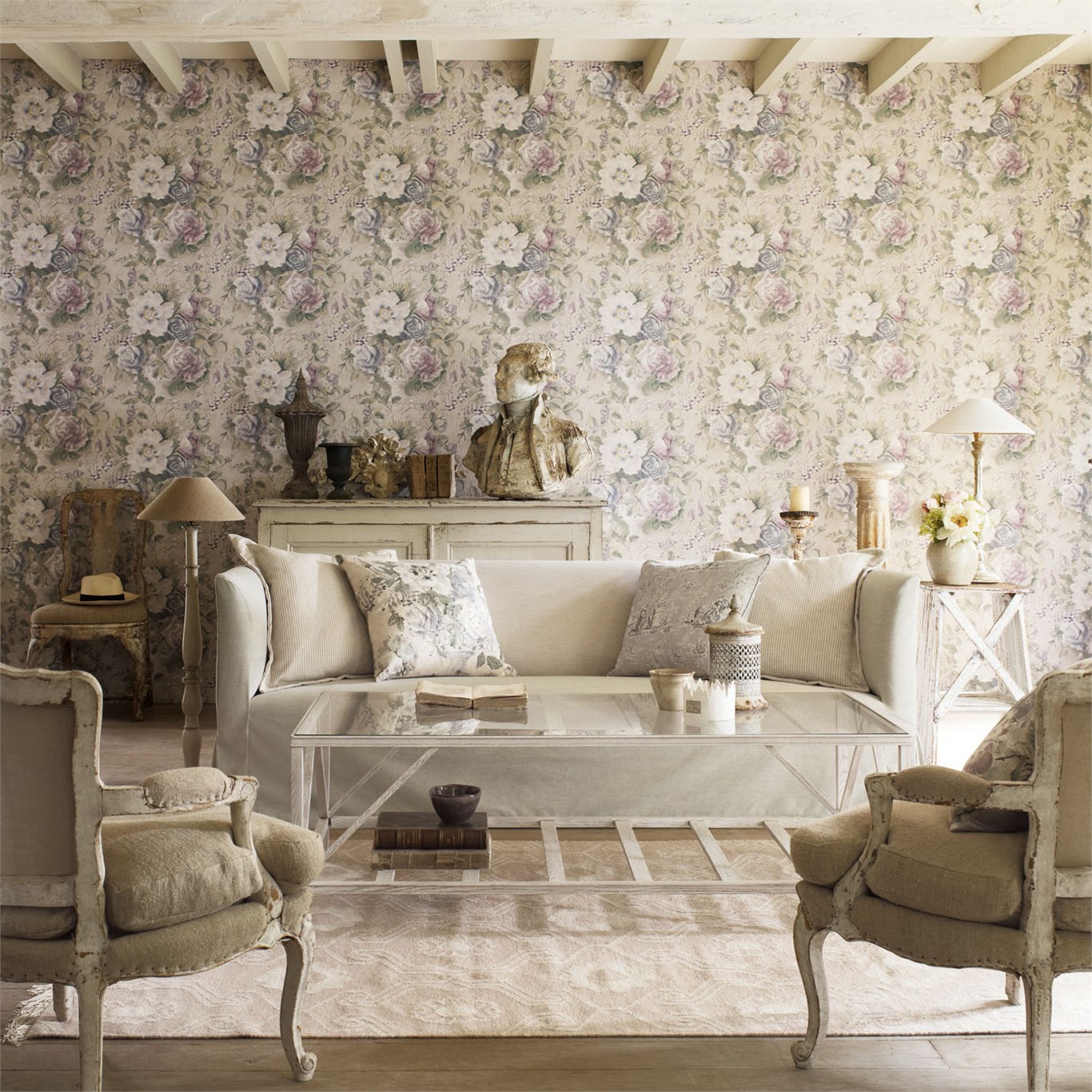 Обои Sanderson Fabienne Giselle 214089 фото в интерьере