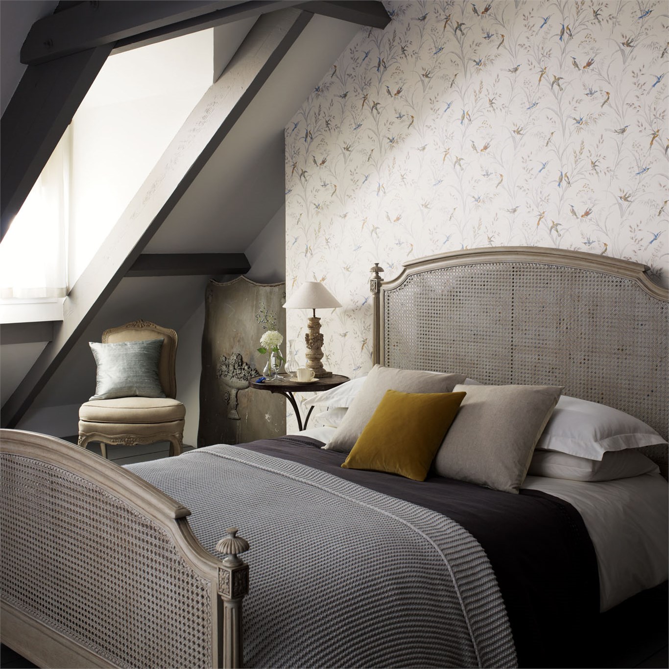 Обои Sanderson Fabienne Tuileries 214080 фото в интерьере