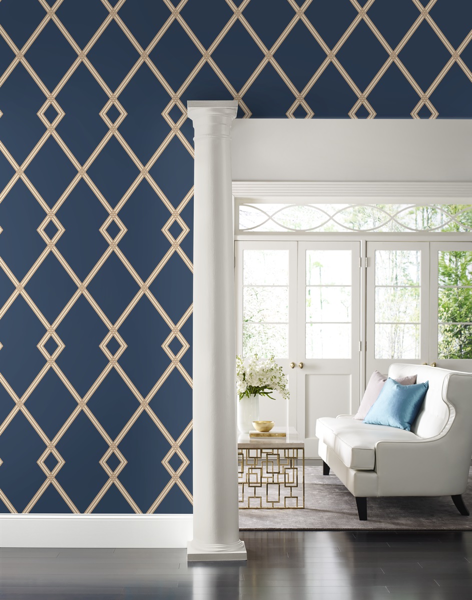 Обои York Conservatory Ribbon Stripe Trellis CY1506 фото в интерьере